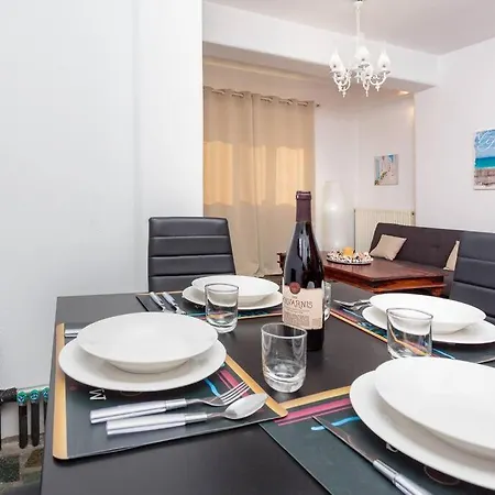 Kavalli's Apartment *